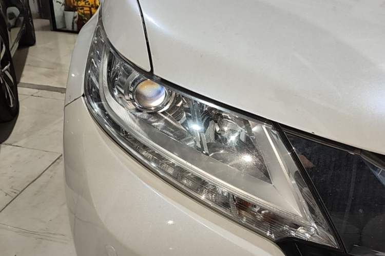 Used Honda Odyssey 2017 2.4L Luxury Edition Right Front Headlight