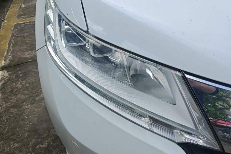 Used Honda Odyssey 2017 2.4L Smart Edition Right Front Headlight