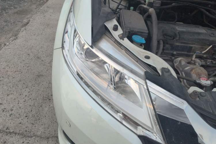 Used Honda Odyssey 2017 2.4L Luxury Edition Right Front Headlight