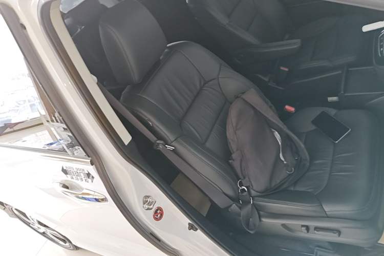 Used Honda Odyssey 2017 2.4L Smart Edition Right Front Seat