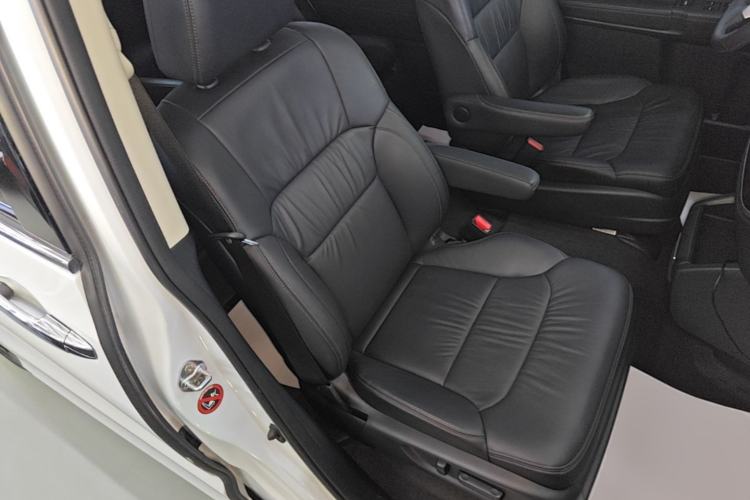 Used Honda Odyssey 2017 2.4L Smart Edition Right Front Seat