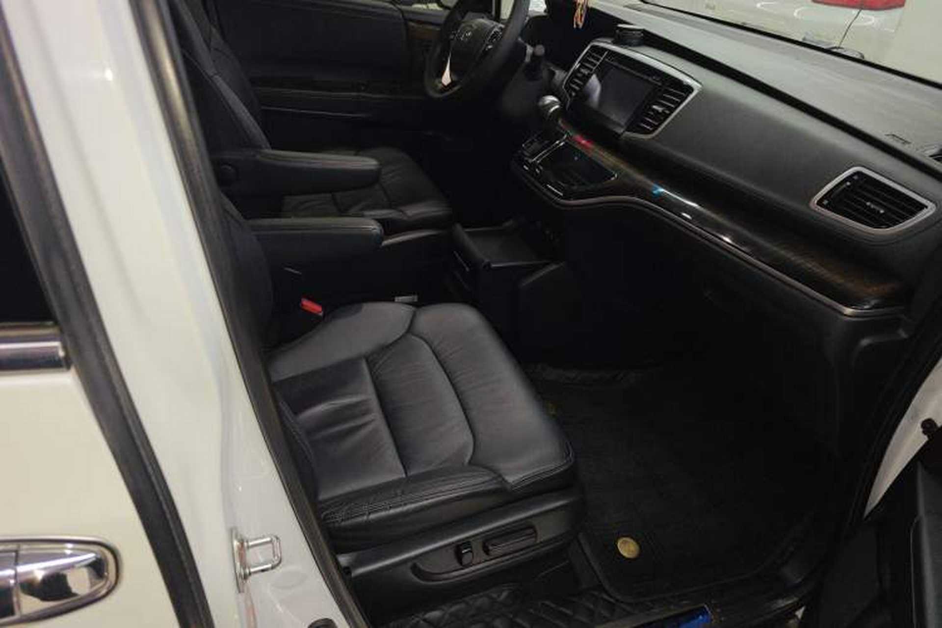 Used Honda Odyssey 2017 2.4L Smart Edition Right Front Seat