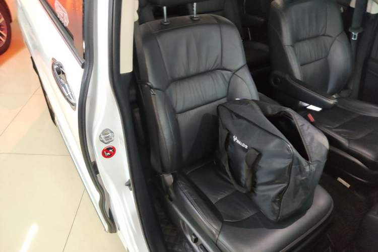 Used Honda Odyssey 2017 2.4L Smart Edition Right Front Seat
