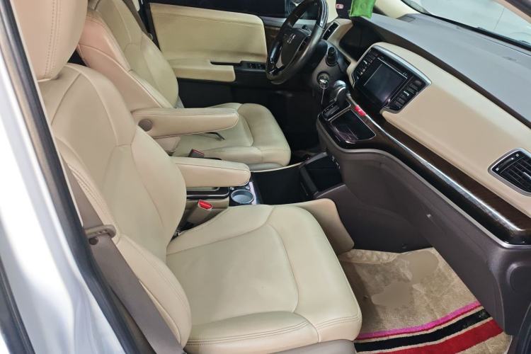 Used Honda Odyssey 2017 2.4L Comfort Edition Right Front Seat