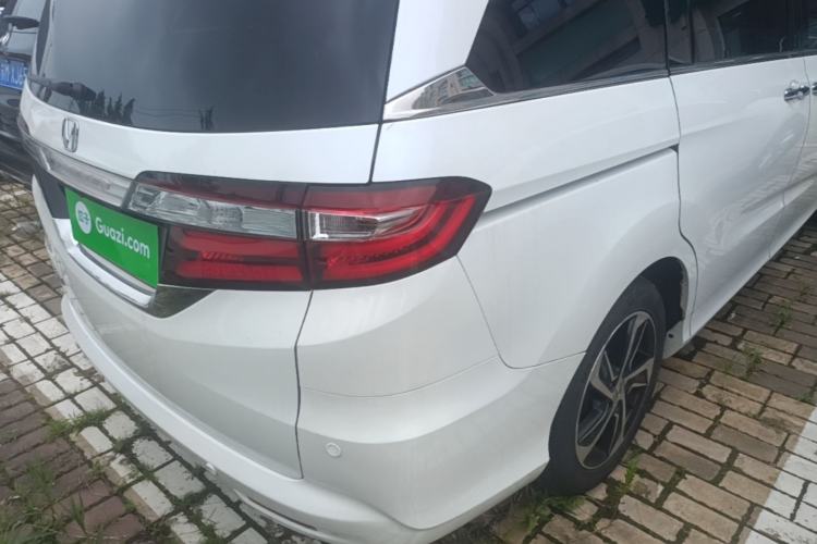 Used Honda Odyssey 2017 2.4L Smart Edition Right Rear Taillight