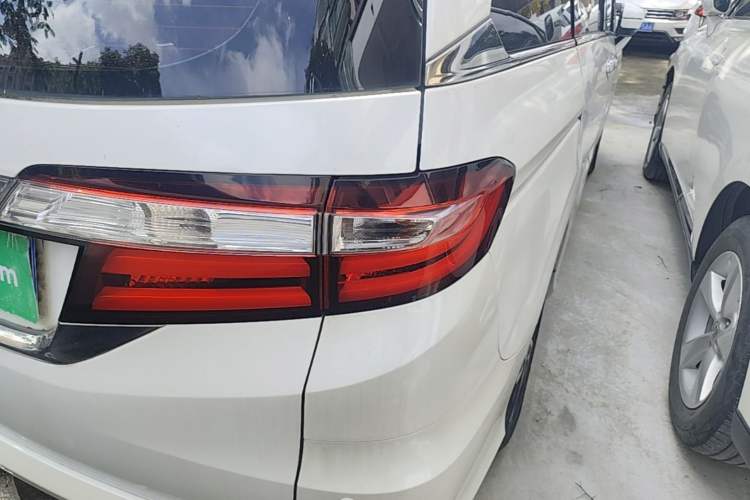 Used Honda Odyssey 2017 2.4L Luxury Edition Right Rear Taillight