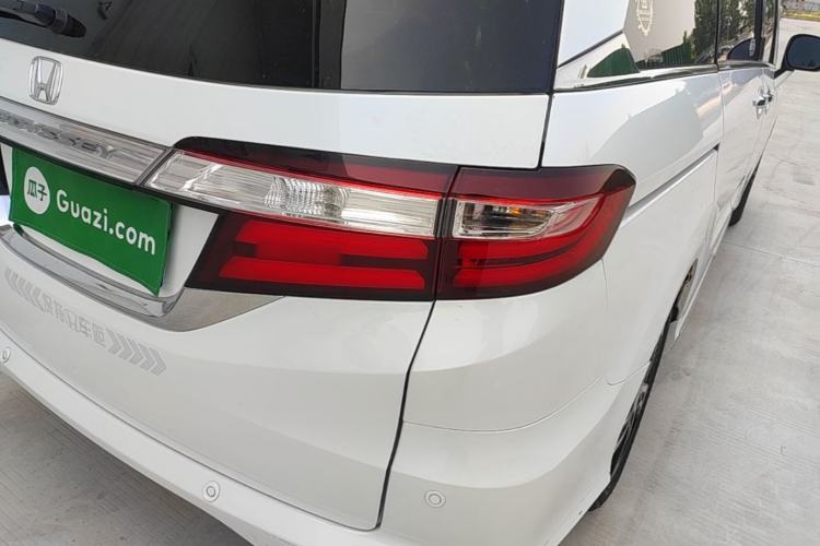 Used Honda Odyssey 2017 2.4L Smart Edition Right Rear Taillight