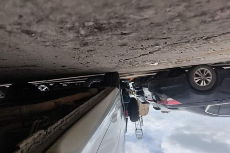 Used Honda Odyssey 2017 2.4L Comfort Edition Right Side Sill
