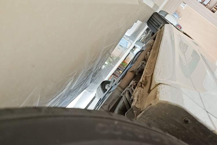 Used Honda Odyssey 2017 2.4L Smart Edition Right Side Sill
