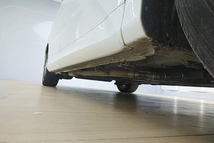 Used Honda Odyssey 2017 2.4L Luxury Edition Right Side Sill
