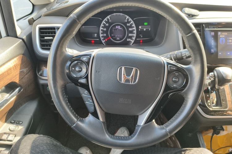 Used Honda Odyssey 2017 2.4L Smart Edition Steering Wheel