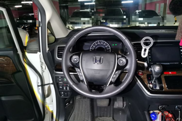 Used Honda Odyssey 2017 2.4L Supreme Edition Steering Wheel