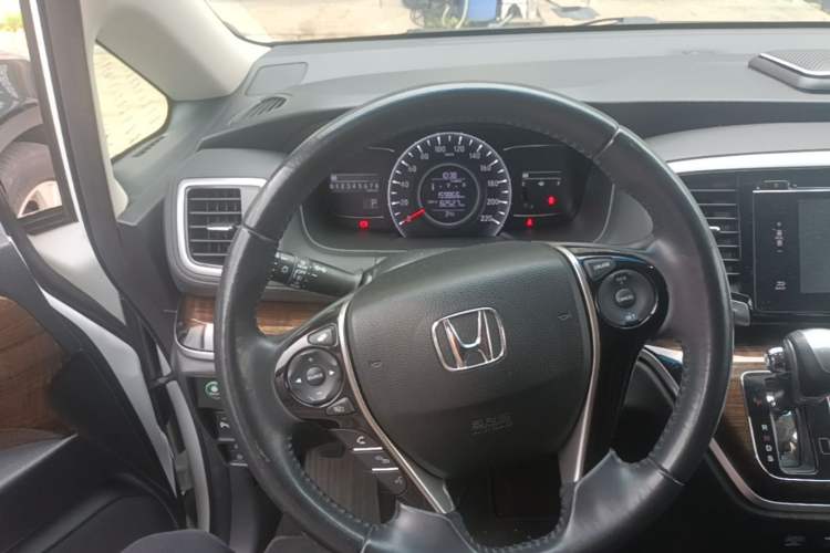 Used Honda Odyssey 2017 2.4L Smart Edition Steering Wheel