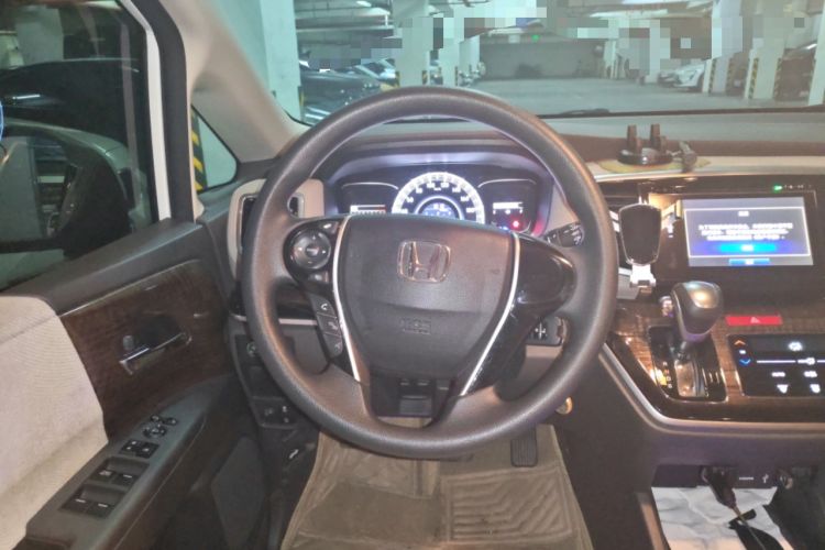 Used Honda Odyssey 2017 2.4L Comfort Edition Steering Wheel