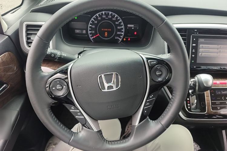 Used Honda Odyssey 2017 2.4L Supreme Edition Steering Wheel