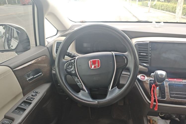 Used Honda Odyssey 2017 2.4L Luxury Edition Steering Wheel