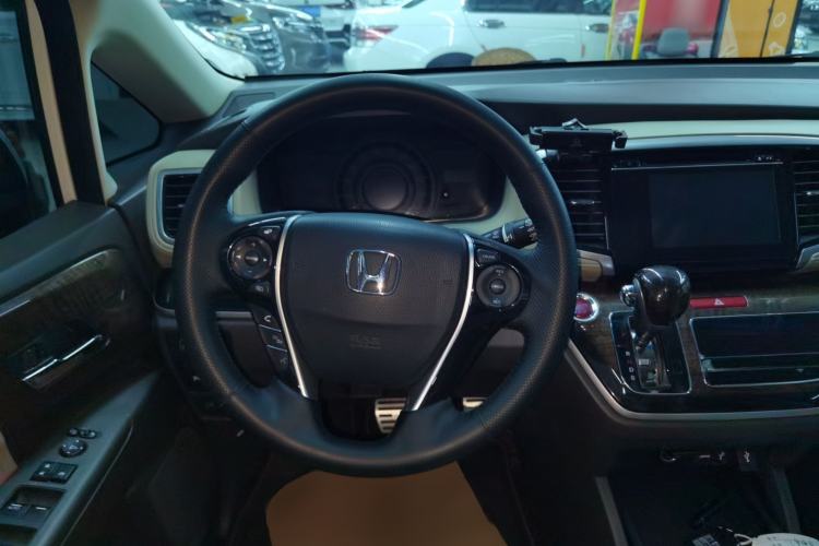 Used Honda Odyssey 2017 2.4L Luxury Edition Steering Wheel