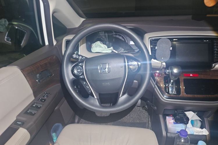 Used Honda Odyssey 2017 2.4L Luxury Edition Steering Wheel