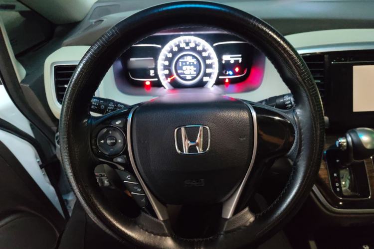 Used Honda Odyssey 2017 2.4L Luxury Edition Steering Wheel