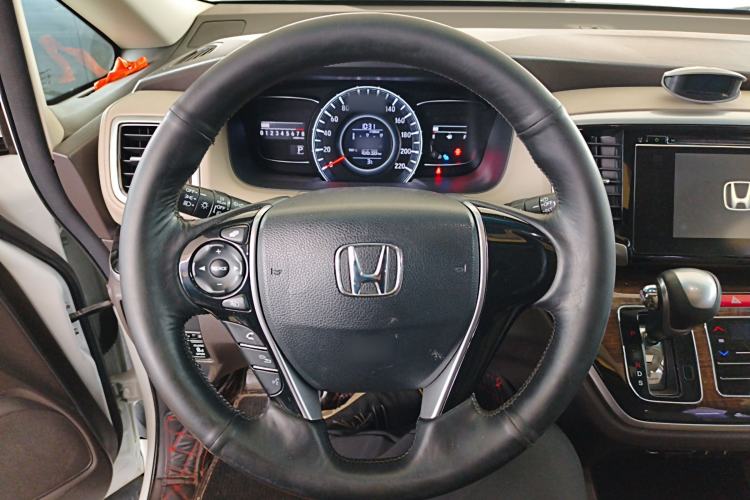 Used Honda Odyssey 2017 2.4L Luxury Edition Steering Wheel