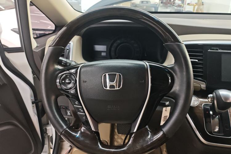 Used Honda Odyssey 2017 2.4L Comfort Edition Steering Wheel