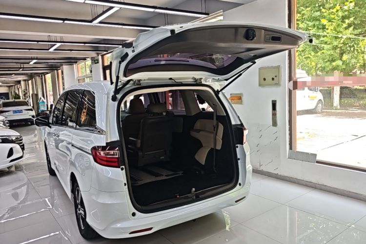 Used Honda Odyssey 2017 2.4L Comfort Edition Trunk