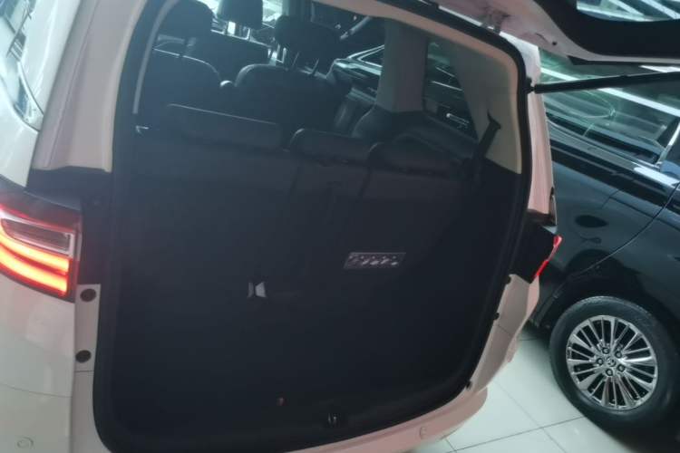 Used Honda Odyssey 2017 2.4L Smart Edition Trunk