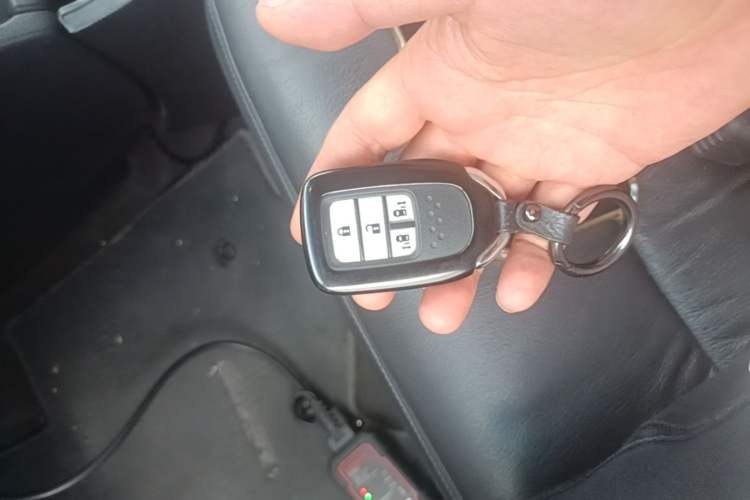 Used Honda Odyssey 2017 2.4L Smart Edition Vehicle Key