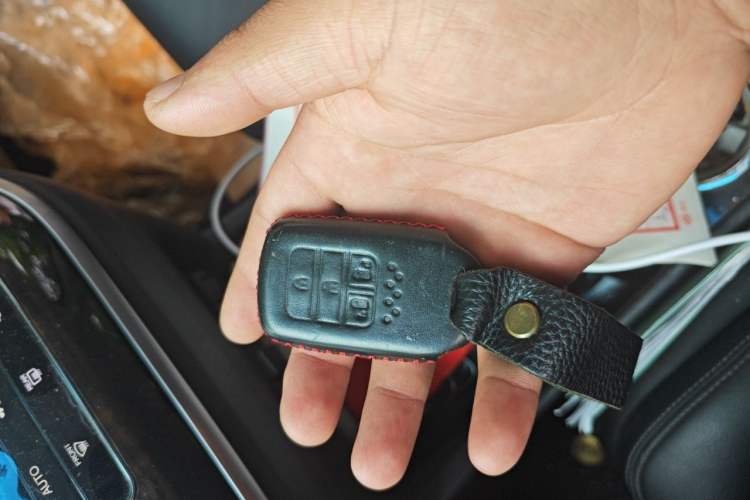 Used Honda Odyssey 2017 2.4L Smart Edition Vehicle Key