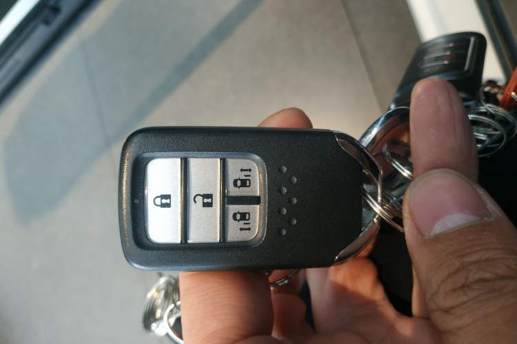 Used Honda Odyssey 2017 2.4L Smart Edition Vehicle Key