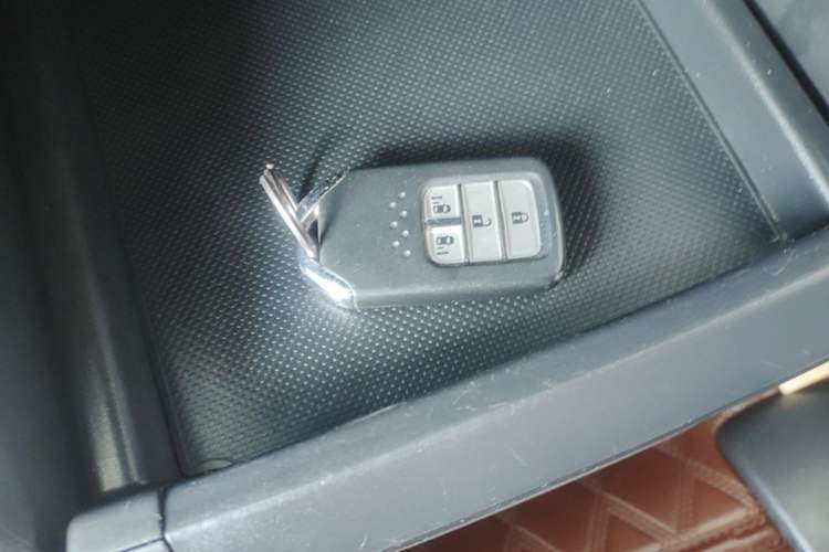 Used Honda Odyssey 2017 2.4L Smart Edition Vehicle Key