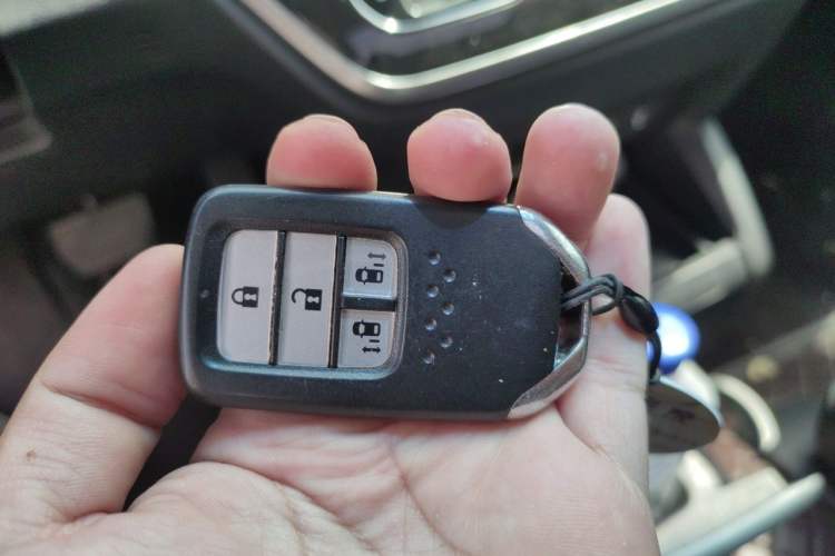 Used Honda Odyssey 2017 2.4L Smart Edition Vehicle Key