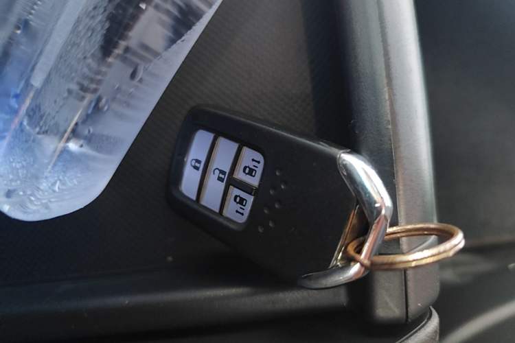 Used Honda Odyssey 2017 2.4L Smart Edition Vehicle Key