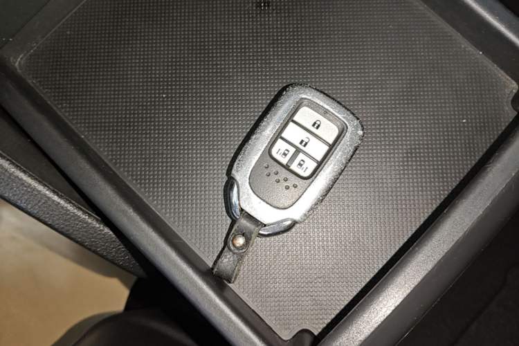 Used Honda Odyssey 2017 2.4L Smart Edition Vehicle Key