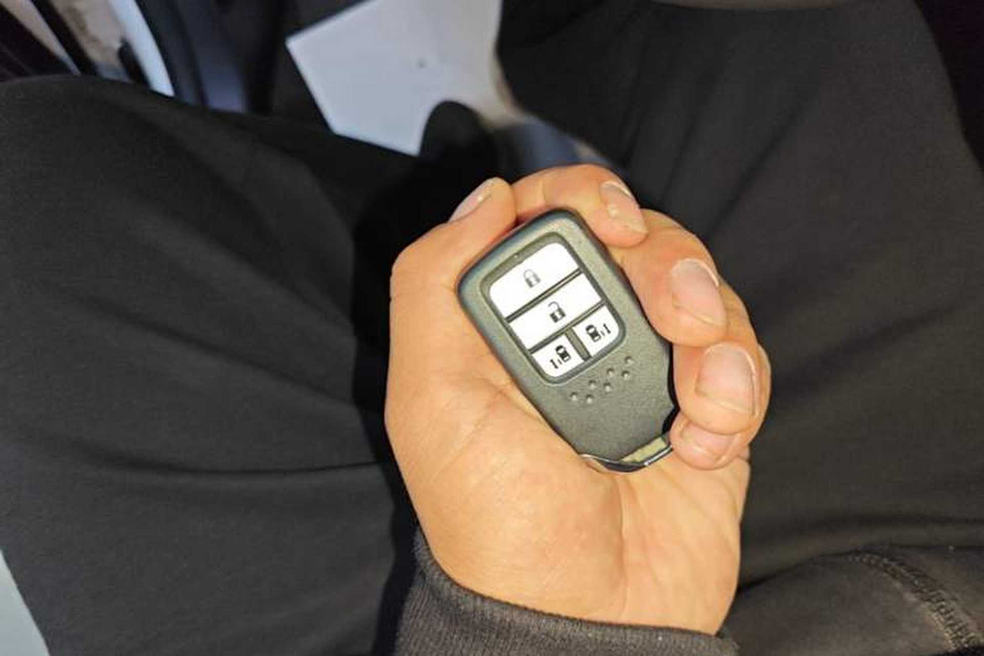 Used Honda Odyssey 2017 2.4L Smart Edition Vehicle Key