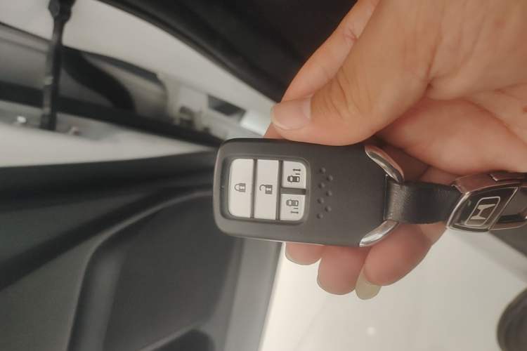 Used Honda Odyssey 2017 2.4L Smart Edition Vehicle Key