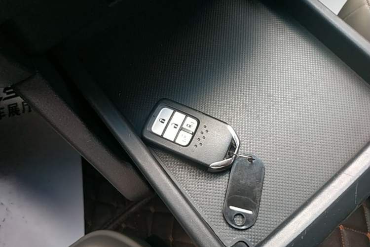 Used Honda Odyssey 2017 2.4L Luxury Edition Vehicle Key