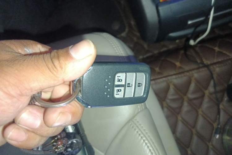 Used Honda Odyssey 2017 2.4L Luxury Edition Vehicle Key