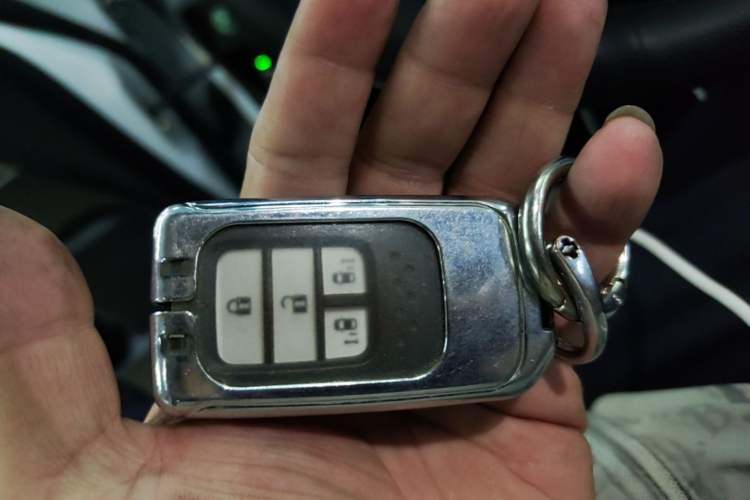 Used Honda Odyssey 2017 2.4L Smart Edition Vehicle Key