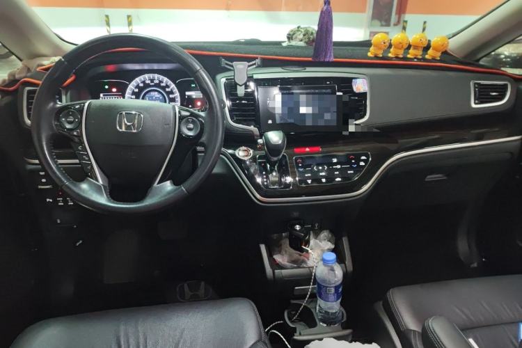 Used Honda Odyssey 2018 2.4L Smart Edition Center Console