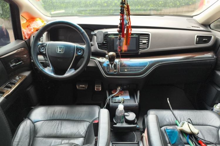 Used Honda Odyssey 2018 2.4L Smart Edition Center Console