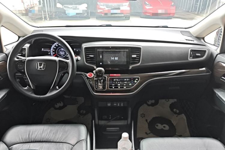 Used Honda Odyssey 2018 2.4L Luxury Edition Center Console