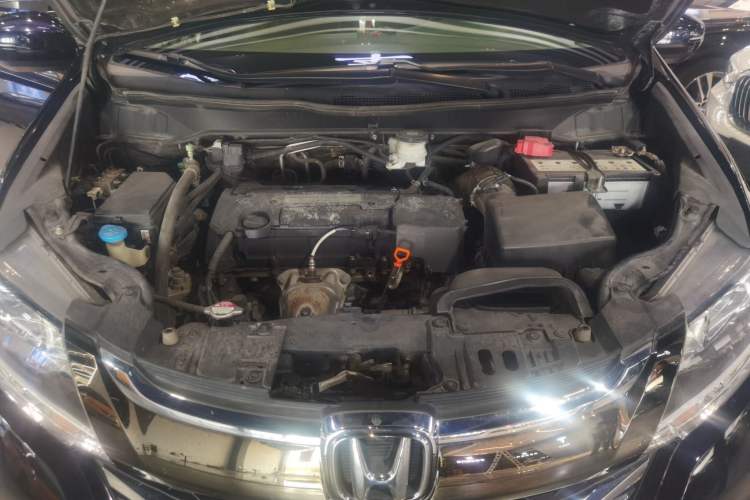 Used Honda Odyssey 2018 2.4L Luxury Edition Engine Bay