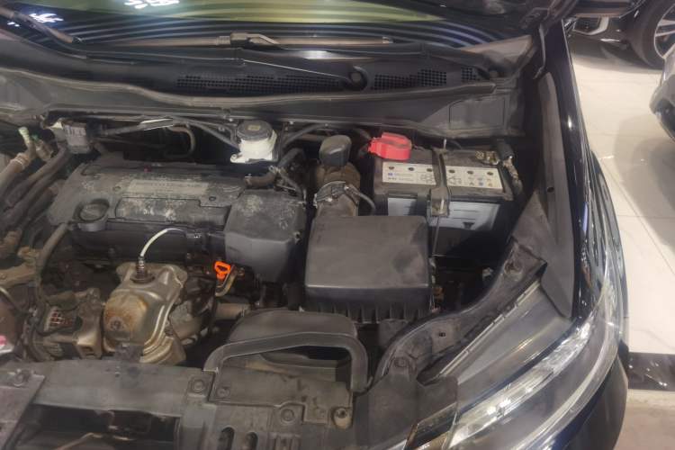 Used Honda Odyssey 2018 2.4L Luxury Edition Engine Bay Left