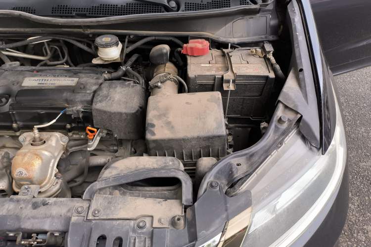 Used Honda Odyssey 2018 2.4L Prestige Edition Engine Bay Left