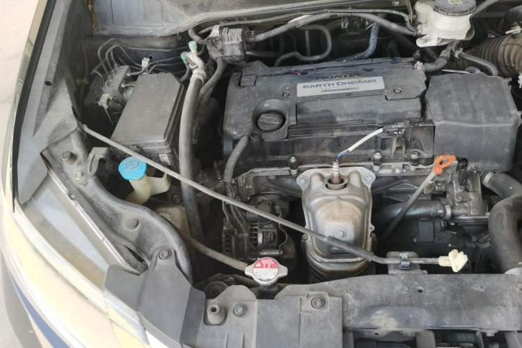 Used Honda Odyssey 2018 2.4L Smart Edition Engine Bay Right