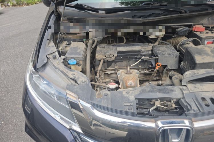 Used Honda Odyssey 2018 2.4L Smart Edition Engine Bay Right