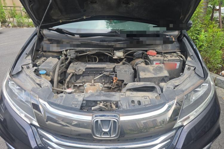 Used Honda Odyssey 2018 2.4L Smart Edition Engine Bay