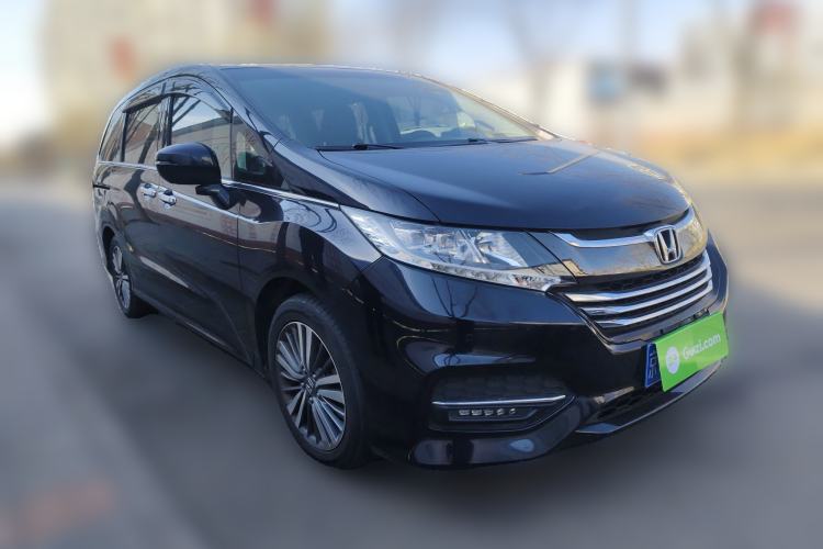Used Honda Odyssey 2018 2.4L Smart Edition Front Right 45 Deg