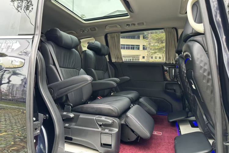 Used Honda Odyssey 2018 2.4L Smart Edition Interior 10